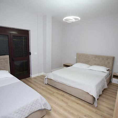 The Met Apartments Durrës Extérieur photo