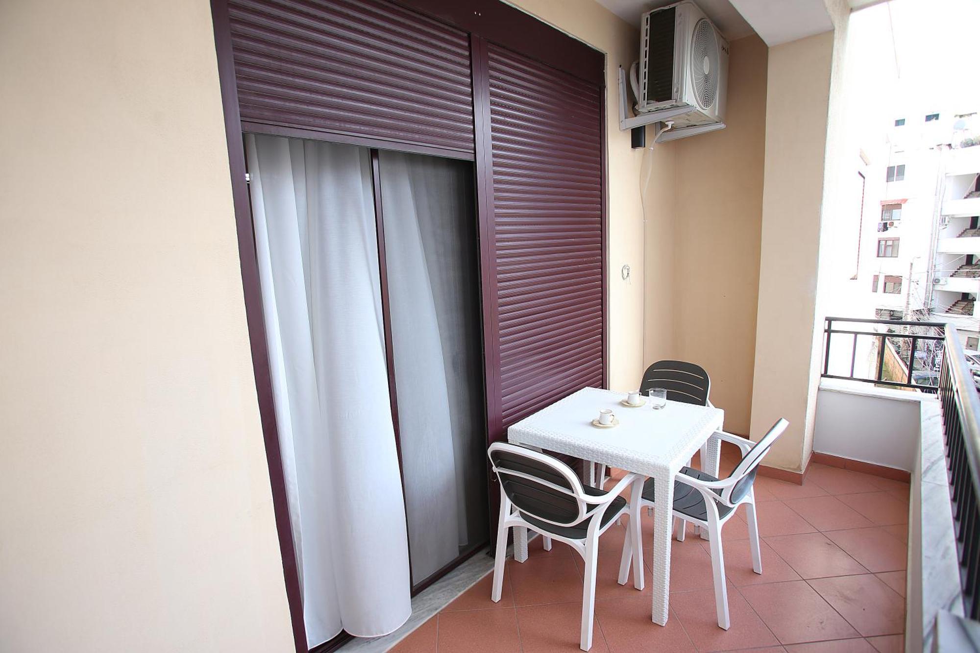 The Met Apartments Durrës Extérieur photo